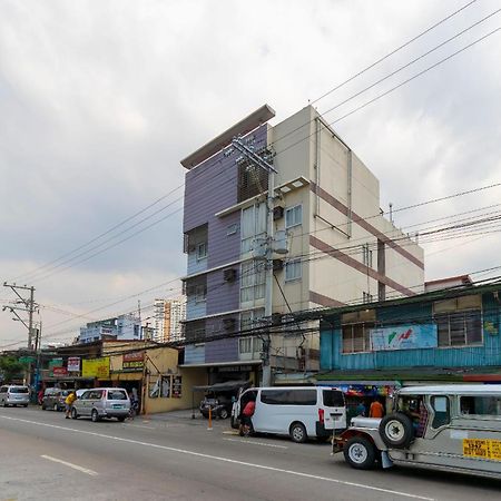 Lorenzzo Suites Makati Manila Exterior foto