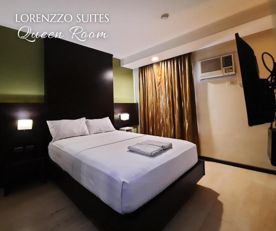 Lorenzzo Suites Makati Manila Exterior foto